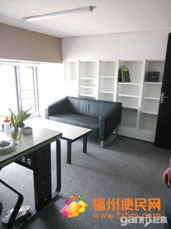 豪裝5A級純寫字樓出租，拎包辦公，鋼木家具配套